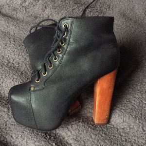 Jeffrey Campbell litas